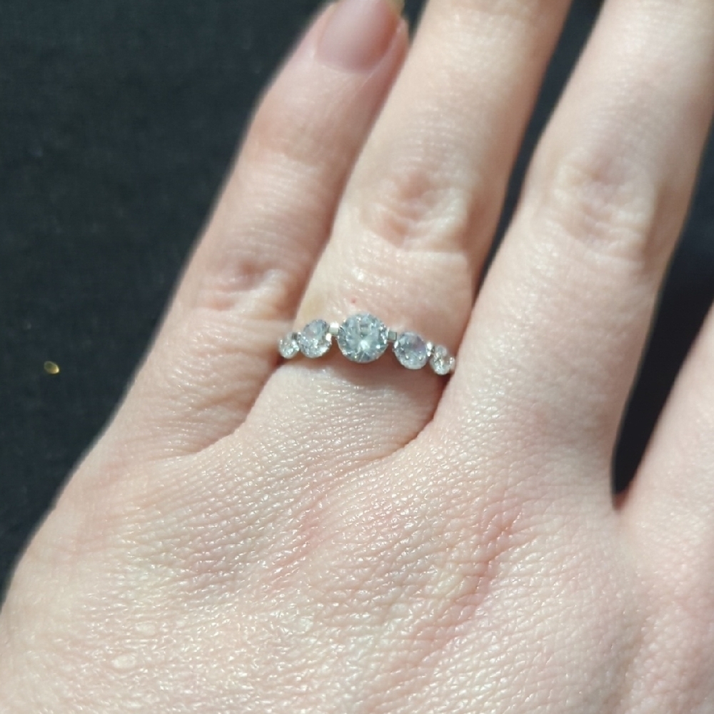 Sterling Silver Clear CZ Dainty Delicate Engagement Style Statement Ring - Sz 7
